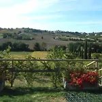 Vendégház Casa Della Musica - Elegante Storica Con Giardino E Piscina