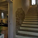 Casa Della Musica - Elegante Storica Con Giardino E Piscina Vendégház 4*