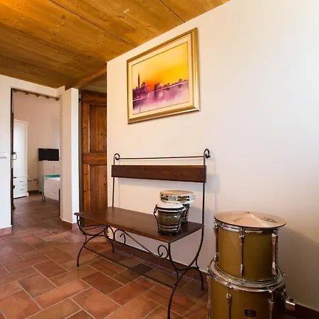 Casa Della Musica - Elegante Storica Con Giardino E Piscina Gasthuis Ostra