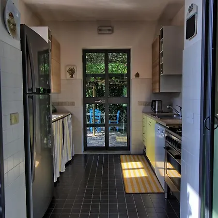 Casa della Musica - Elegante villa storica con giardino e piscina 4* Ostra