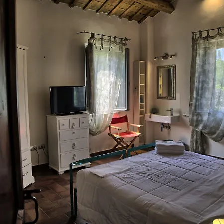 Casa Della Musica - Elegante Storica Con Giardino E Piscina Gasthuis 4*