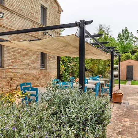 Affittacamere Casa della Musica - Elegante villa storica con giardino e piscina