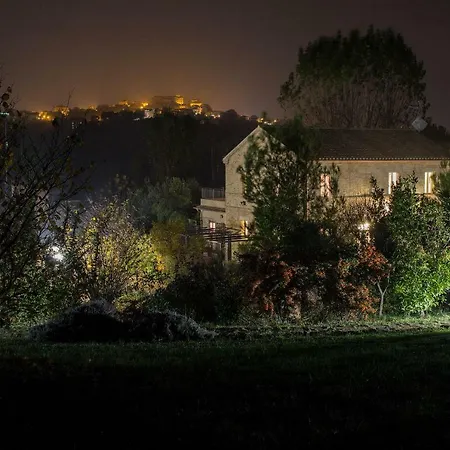 Casa della Musica - Elegante villa storica con giardino e piscina Affittacamere Ostra