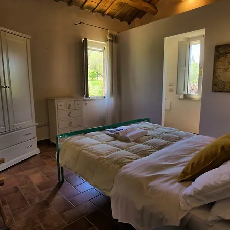 Gasthuis Casa Della Musica - Elegante Storica Con Giardino E Piscina