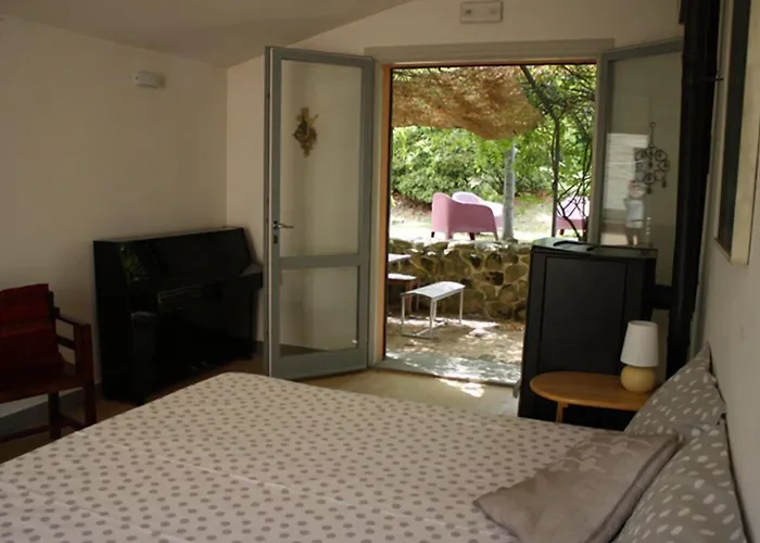 게스트하우스 Casa Della Musica - Elegante Storica Con Giardino E Piscina