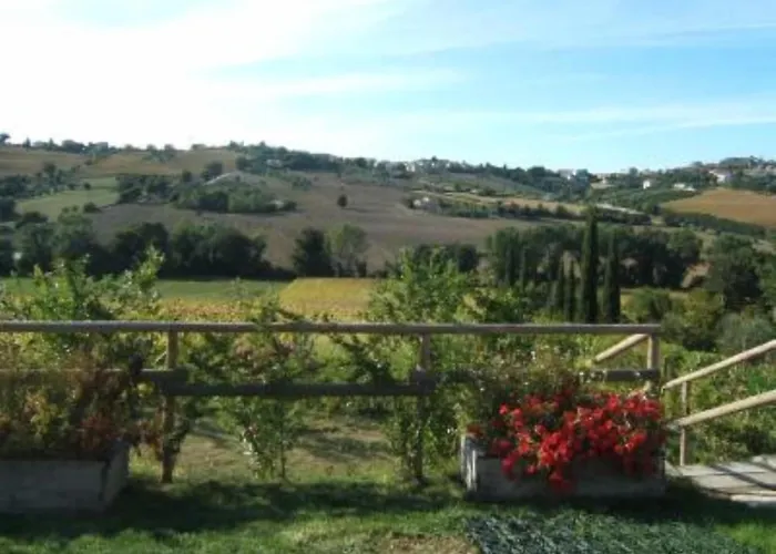 게스트하우스 Casa Della Musica - Elegante Storica Con Giardino E Piscina