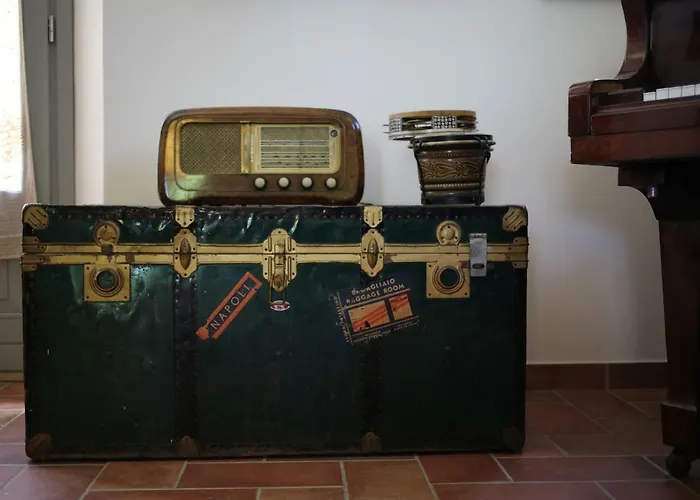 Casa Della Musica - Elegante Storica Con Giardino E Piscina 게스트하우스 4*